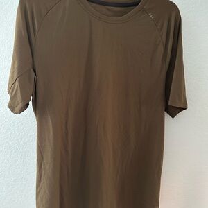 lululemon athletica Men's drysense Short Sleeve Tee